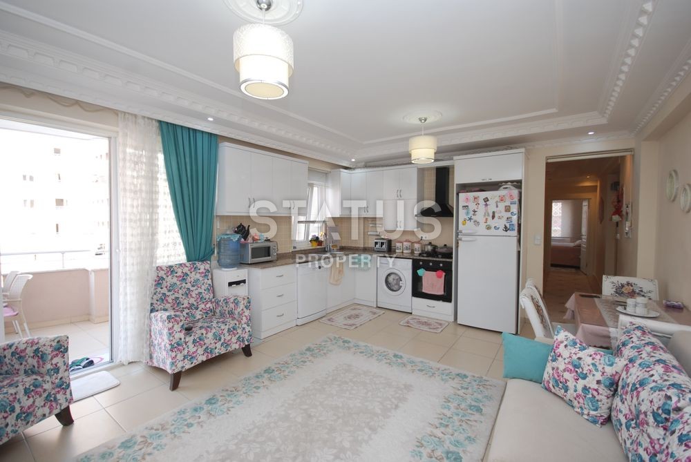 Квартира с мебелью и бытовой техникой в комплексе с бассейном в Махмутларе 100 кв.м. фото 11