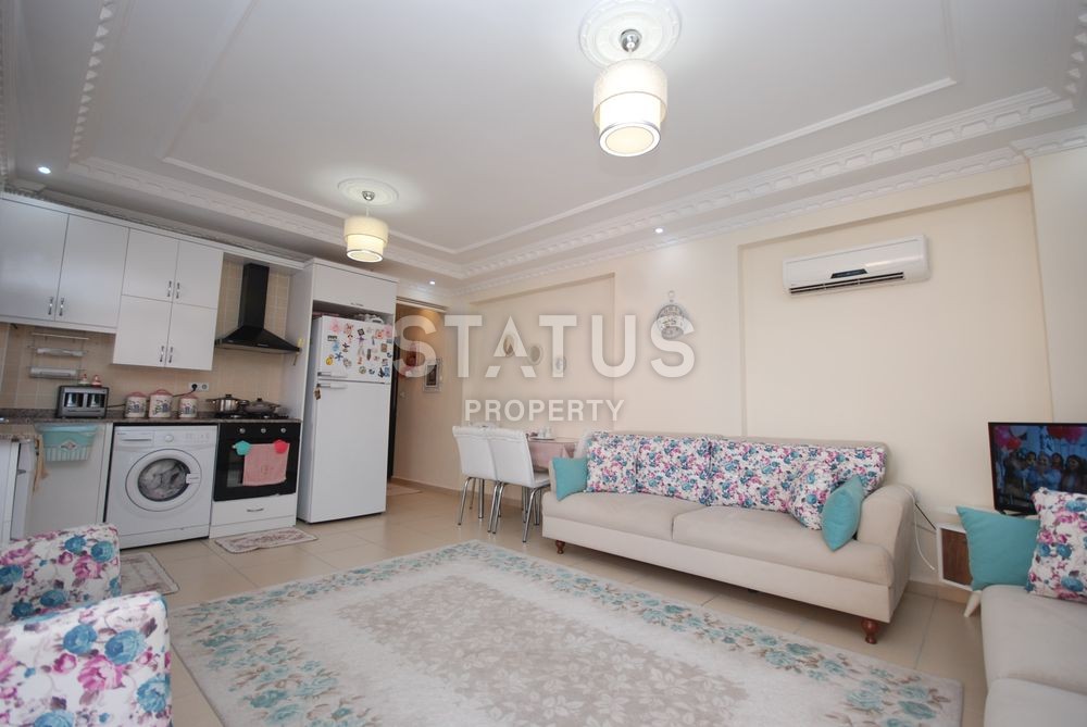 Квартира с мебелью и бытовой техникой в комплексе с бассейном в Махмутларе 100 кв.м. фото 13