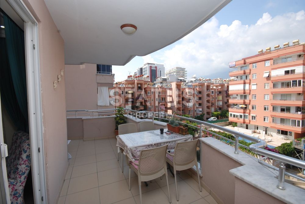 Квартира с мебелью и бытовой техникой в комплексе с бассейном в Махмутларе 100 кв.м. фото 15