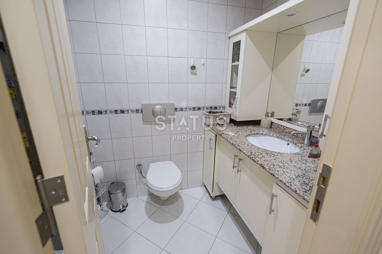 Квартира 2+1 с видом на море и горы в 200 метрах от пляжа Клеопатры, 100 м2 фото 4