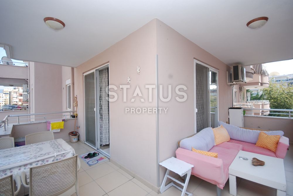 Квартира с мебелью и бытовой техникой в комплексе с бассейном в Махмутларе 100 кв.м. фото 17