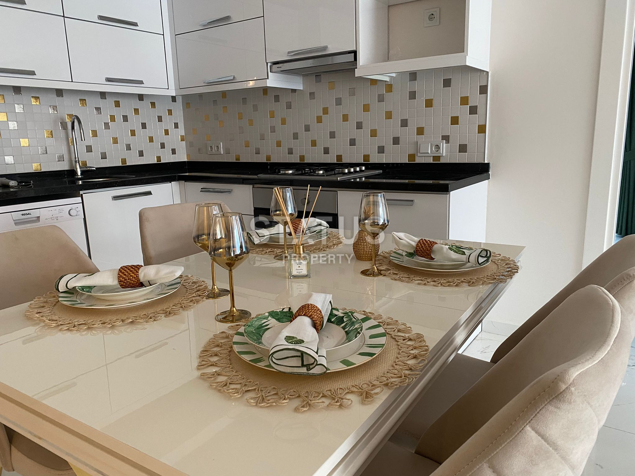 Уютные, новые апартаменты с мебелью 2+1 в районе Авсаллар, 85 м2 фото 2