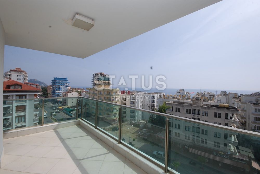 Трехкомнатная квартира с шикарной дизайнерской новой мебелью, 100 кв. м. фото 22