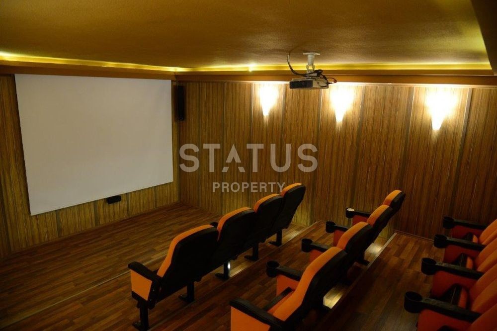 Трехкомнатная квартира с шикарной дизайнерской новой мебелью, 100 кв. м. фото 29