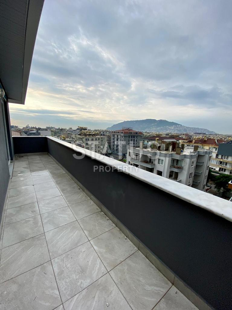 Duplex apartments 2+1 IN THE CENTER OF ALANYA, 600 METERS FROM THE SEA, 160SQ.M. фото 5