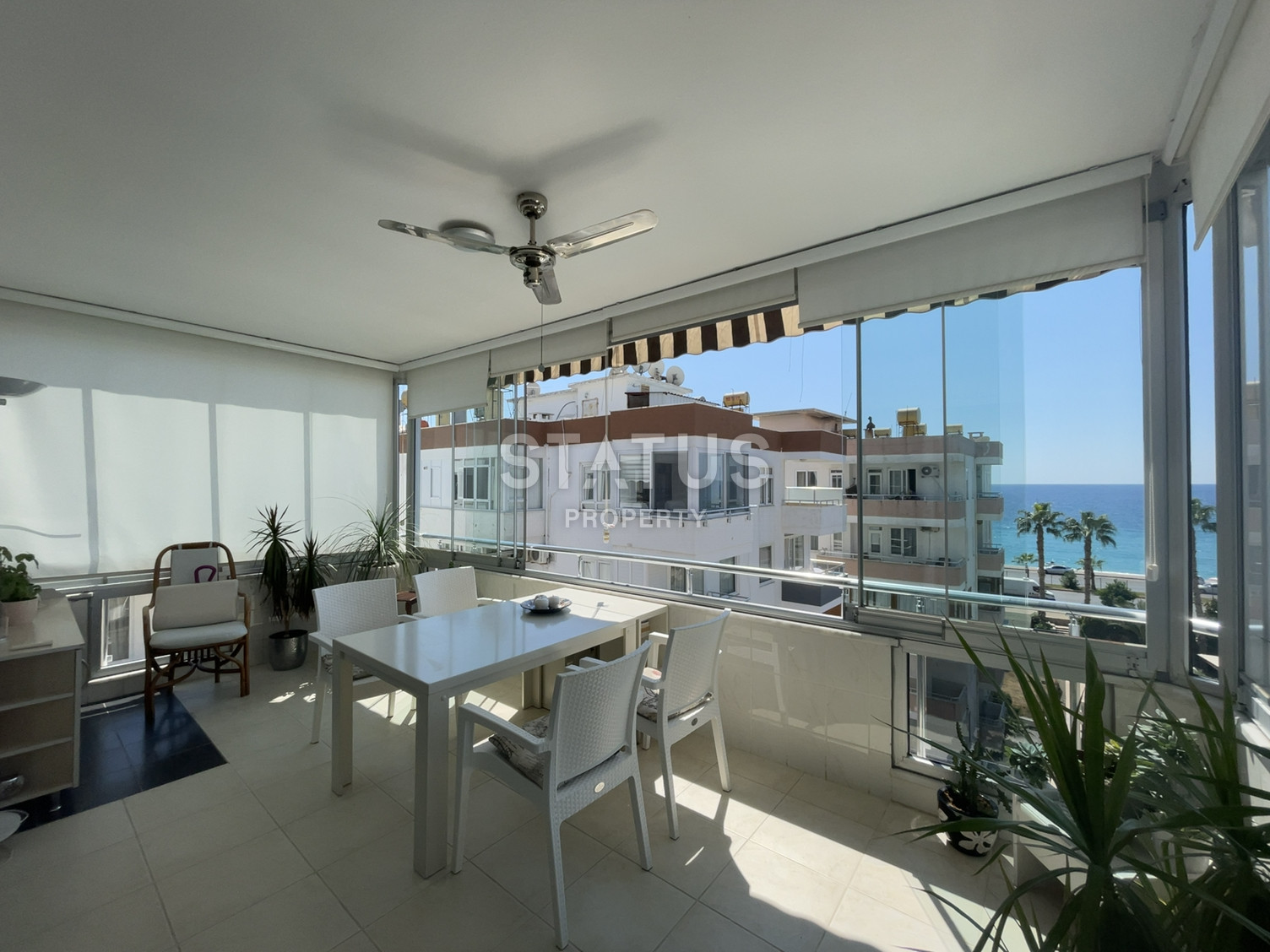 Апартаменты на первой береговой, в престижном районе Тосмур, 185 кв.м. фото 3