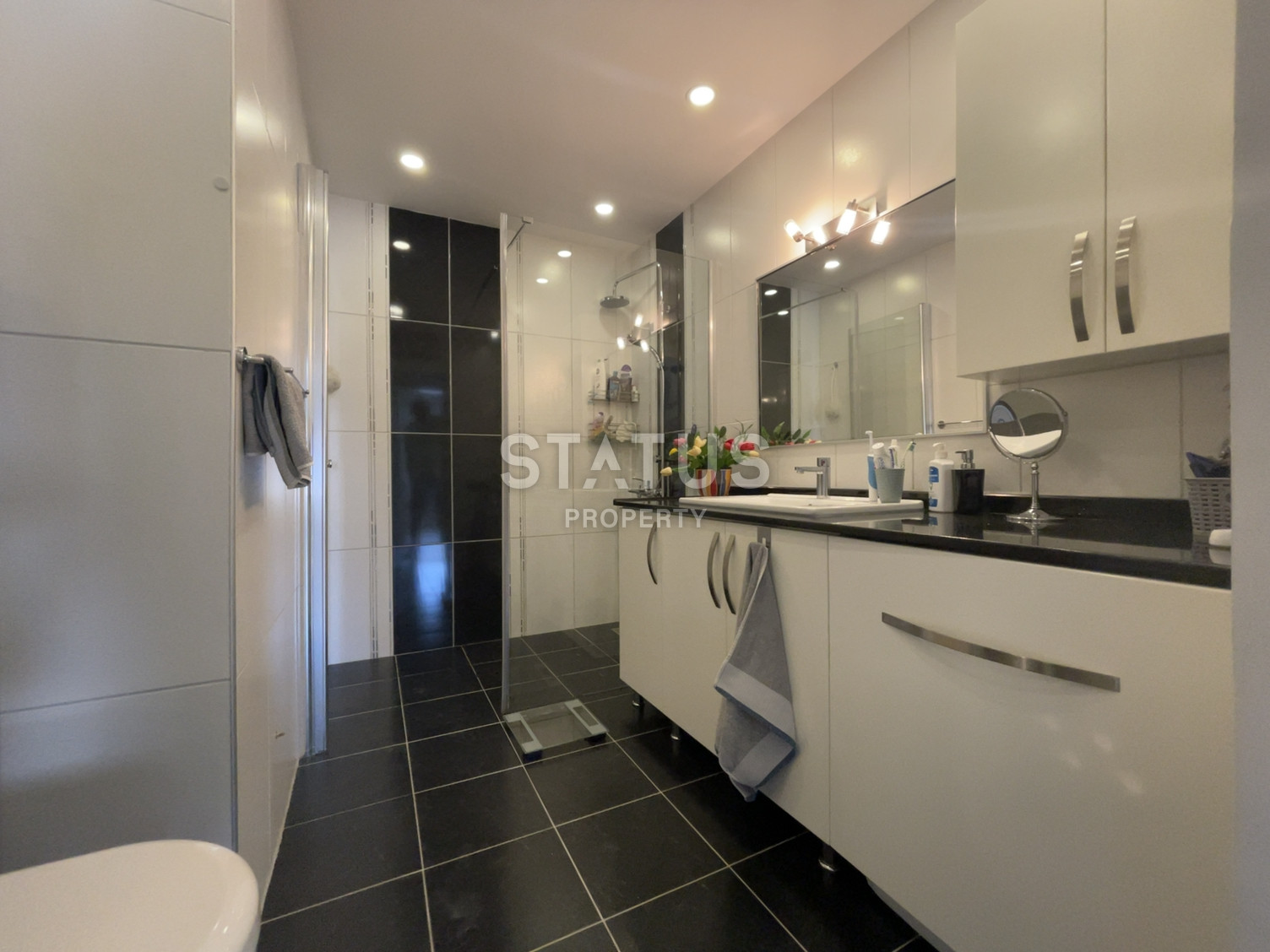 Апартаменты на первой береговой, в престижном районе Тосмур, 185 кв.м. фото 23