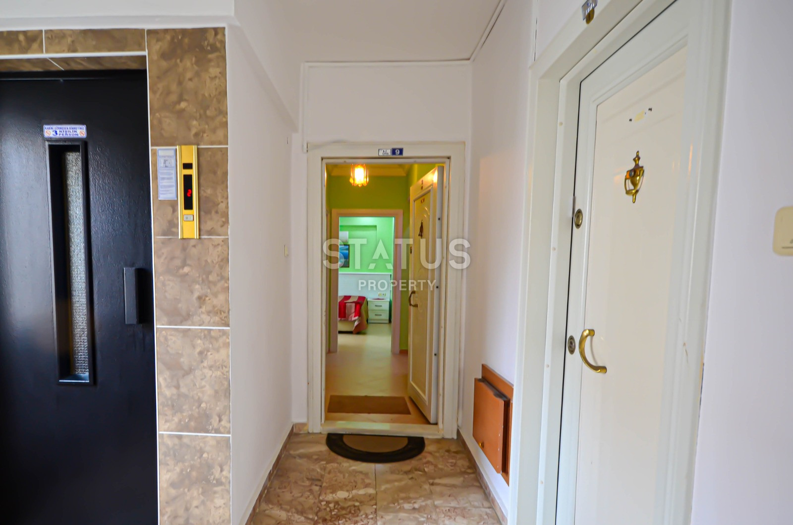 Бюджетная двухкомнатная квартира с мебелью в 250метрах от моря в Махмутларе, 60м.кв фото 3