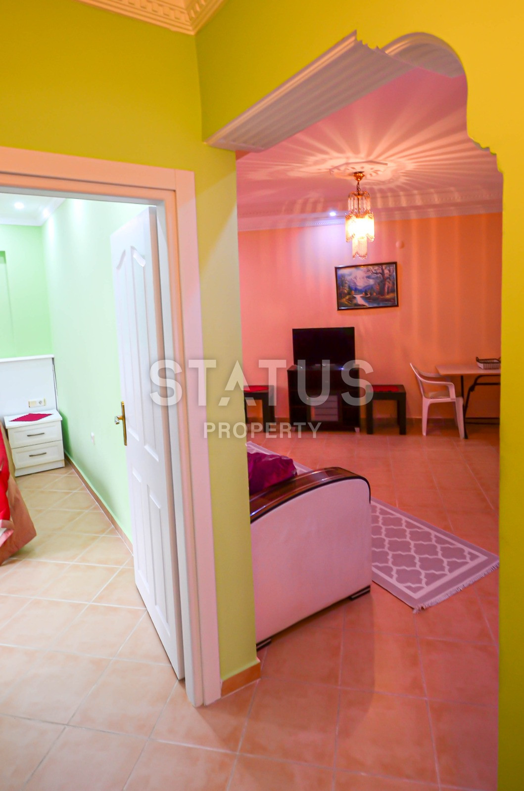 Бюджетная двухкомнатная квартира с мебелью в 250метрах от моря в Махмутларе, 60м.кв фото 6