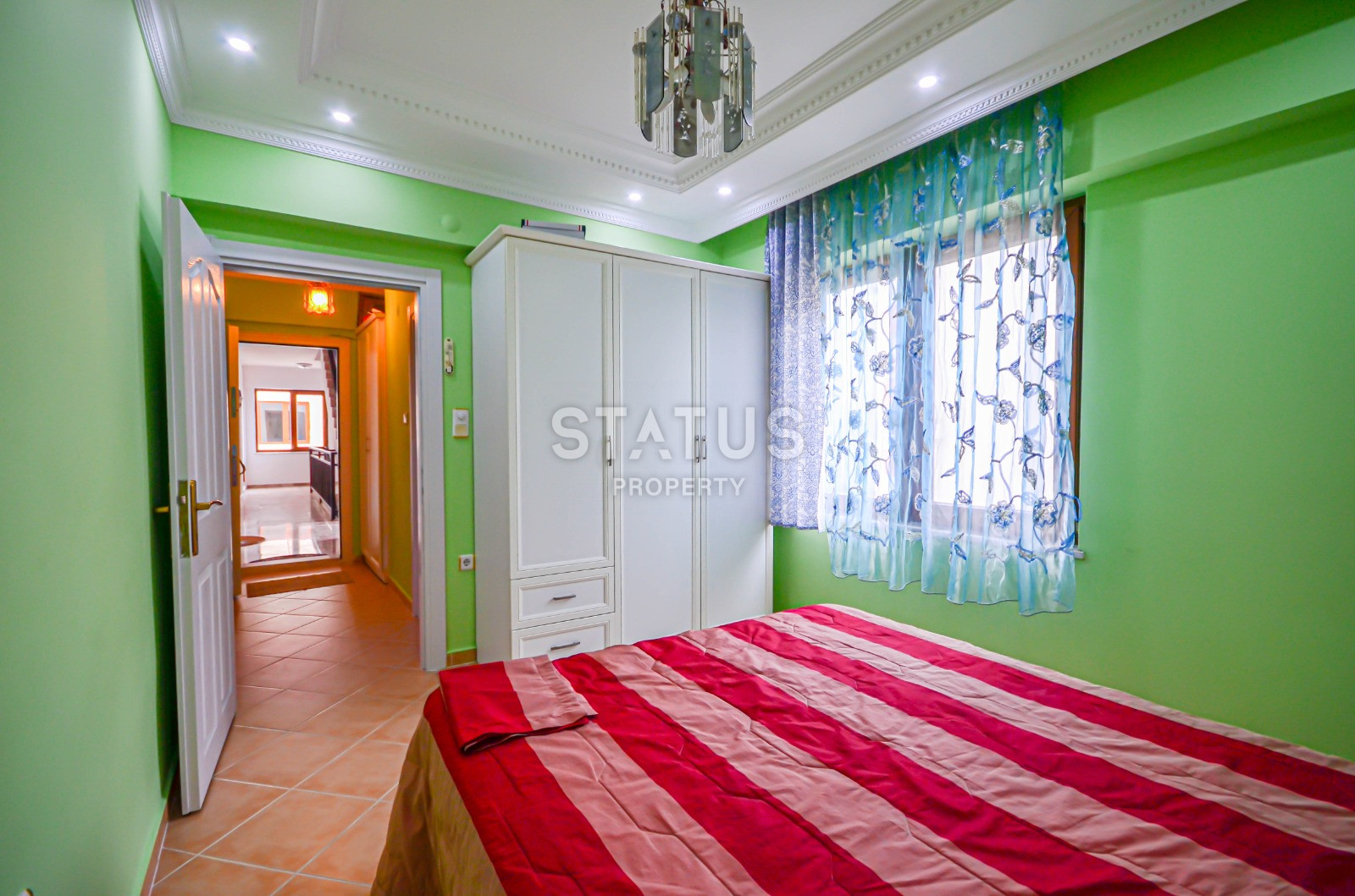 Бюджетная двухкомнатная квартира с мебелью в 250метрах от моря в Махмутларе, 60м.кв фото 12