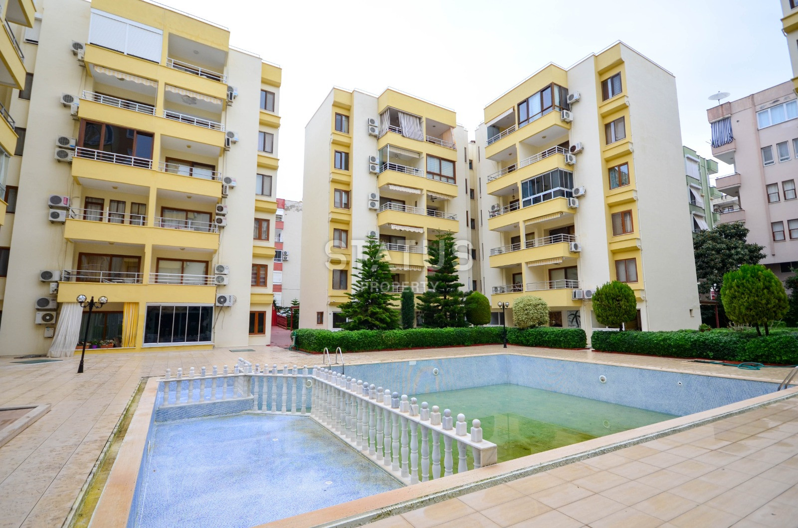 Бюджетная двухкомнатная квартира с мебелью в 250метрах от моря в Махмутларе, 60м.кв фото 16