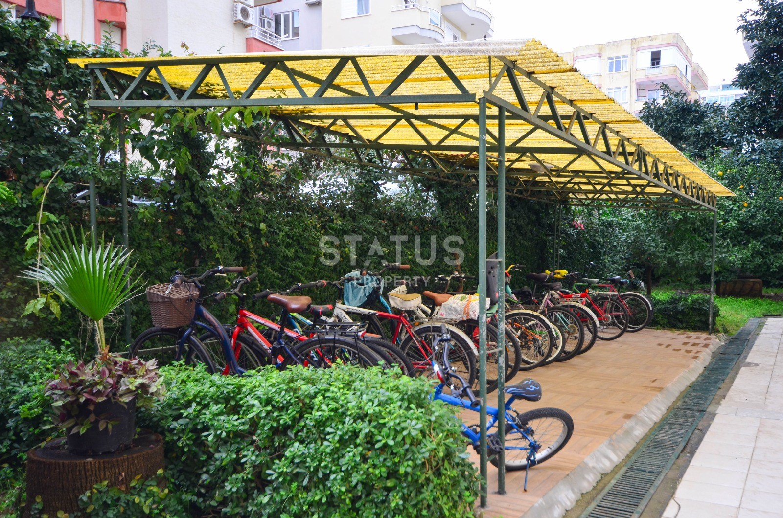 Бюджетная двухкомнатная квартира с мебелью в 250метрах от моря в Махмутларе, 60м.кв фото 20