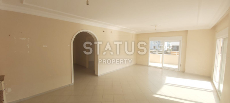 Просторная квартира 2+1 в районе Махмутлар, 135 кв.м. фото 1