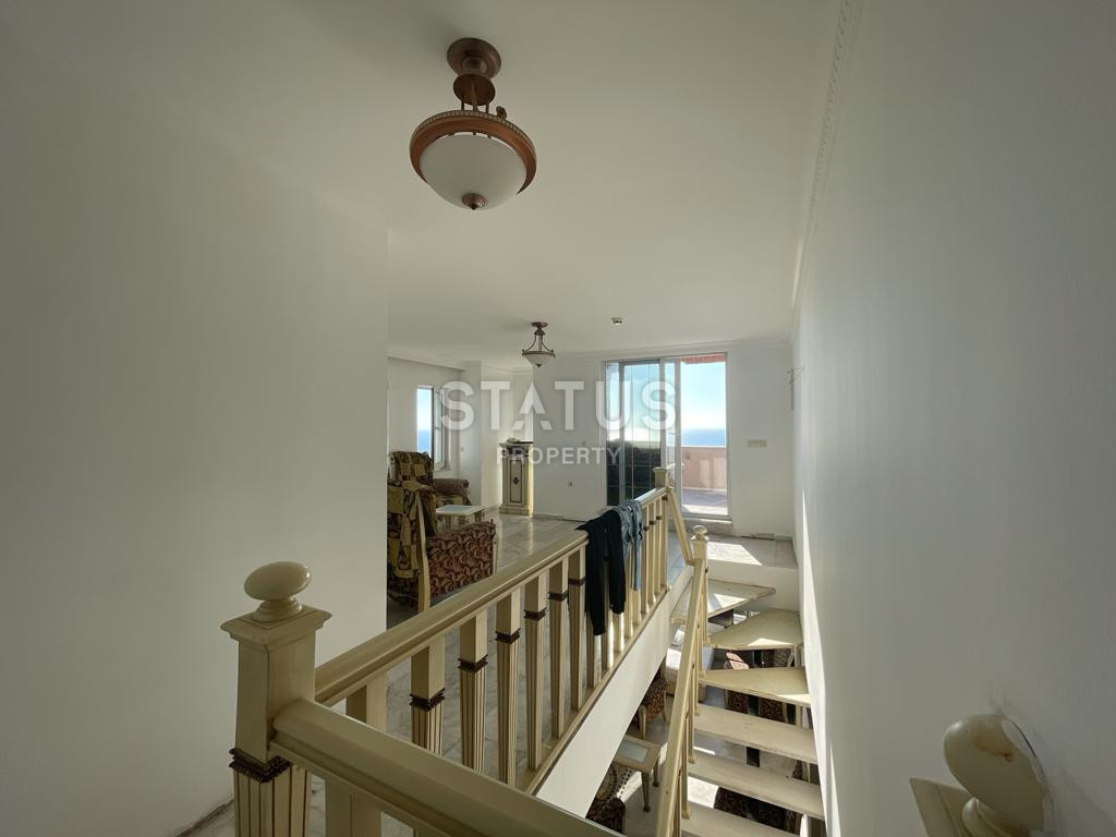 Luxurious penthouse 3+1 layout in Kestel, 151 sq.m. фото 7