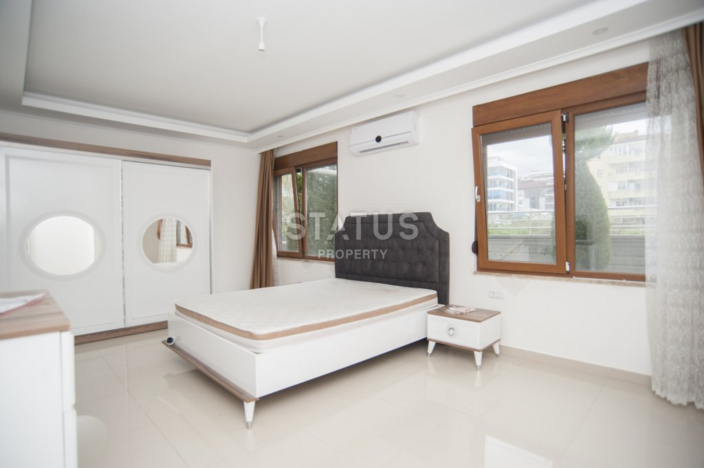 Меблированный дуплекс 3+1 и апартаменты с видом на море 2+1 в элитном комплексе у моря в Кестеле. фото 5