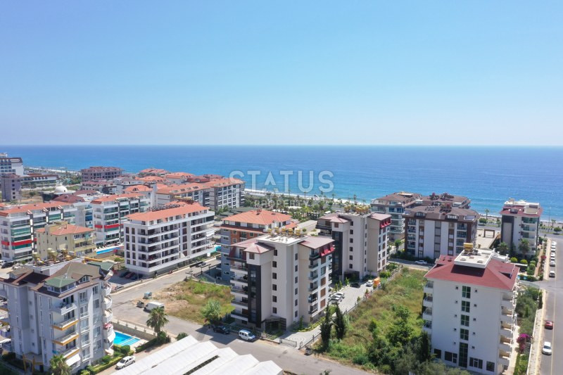 Меблированный дуплекс 3+1 и апартаменты с видом на море 2+1 в элитном комплексе у моря в Кестеле. фото 6