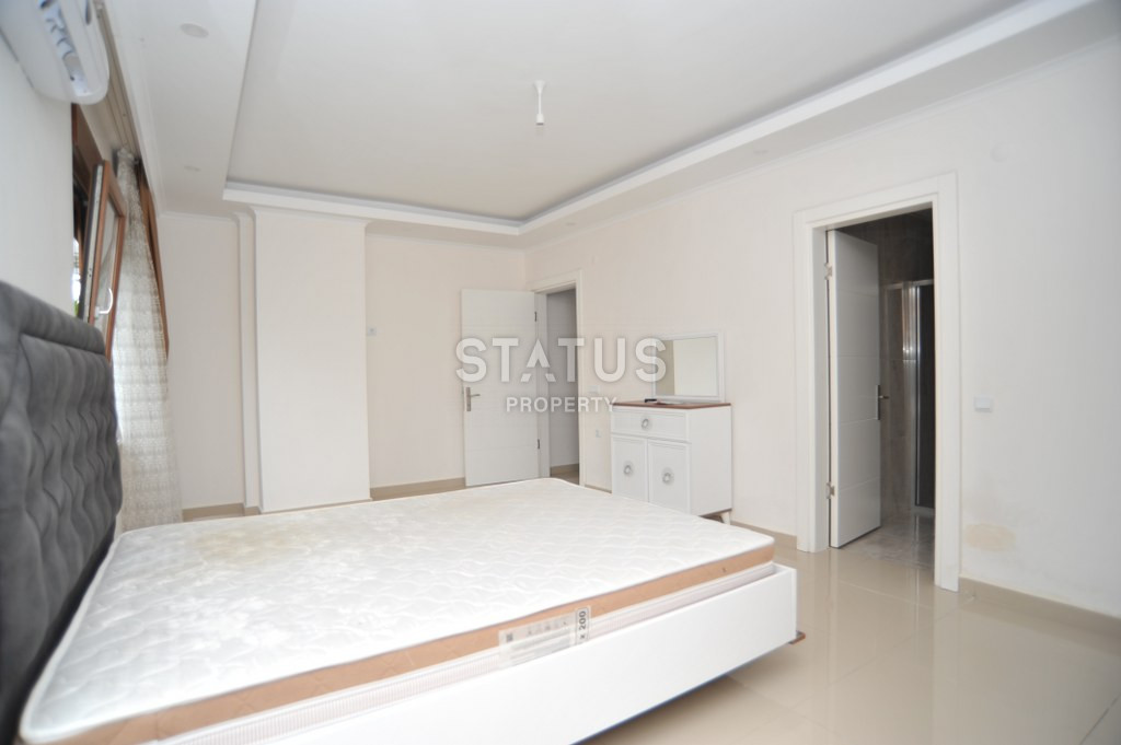 Меблированный дуплекс 3+1 и апартаменты с видом на море 2+1 в элитном комплексе у моря в Кестеле. фото 7