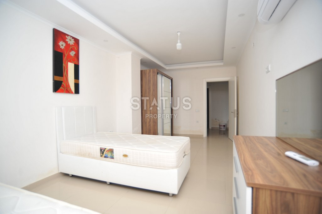 Меблированный дуплекс 3+1 и апартаменты с видом на море 2+1 в элитном комплексе у моря в Кестеле. фото 9