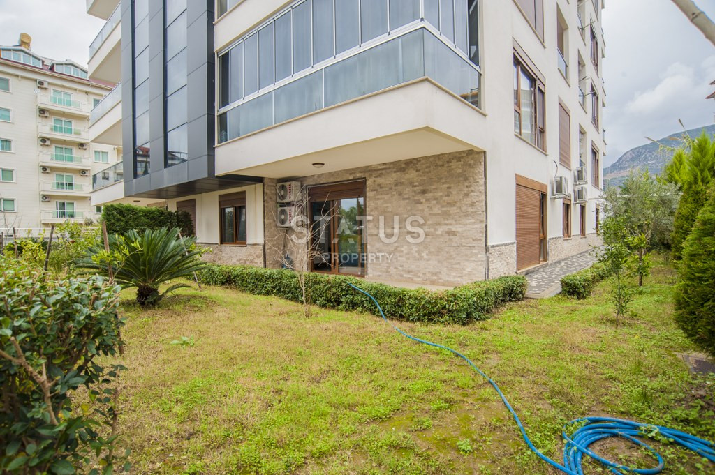 Меблированный дуплекс 3+1 и апартаменты с видом на море 2+1 в элитном комплексе у моря в Кестеле. фото 16