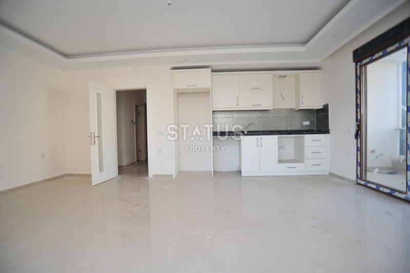 Меблированный дуплекс 3+1 и апартаменты с видом на море 2+1 в элитном комплексе у моря в Кестеле. фото 27