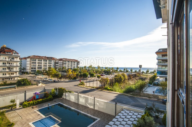 Меблированный дуплекс 3+1 и апартаменты с видом на море 2+1 в элитном комплексе у моря в Кестеле. фото 30