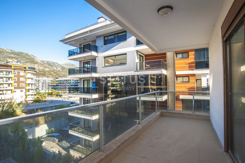 Меблированный дуплекс 3+1 и апартаменты с видом на море 2+1 в элитном комплексе у моря в Кестеле. фото 33