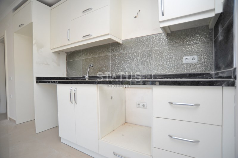 Меблированный дуплекс 3+1 и апартаменты с видом на море 2+1 в элитном комплексе у моря в Кестеле. фото 37