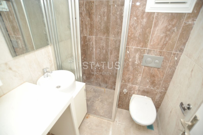 Меблированный дуплекс 3+1 и апартаменты с видом на море 2+1 в элитном комплексе у моря в Кестеле. фото 41