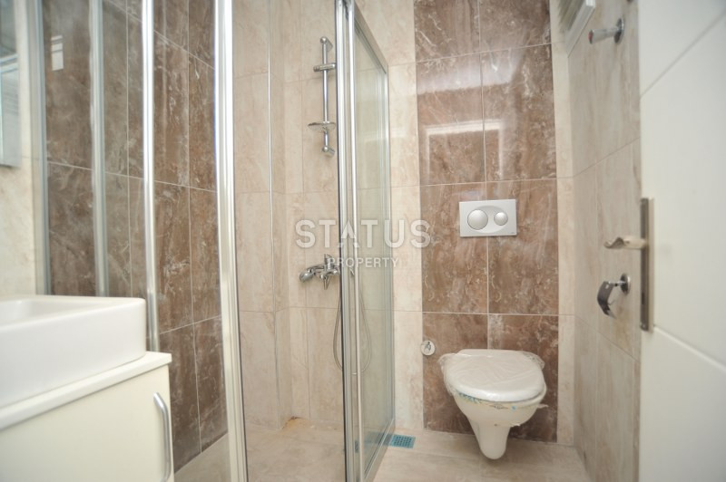 Меблированный дуплекс 3+1 и апартаменты с видом на море 2+1 в элитном комплексе у моря в Кестеле. фото 42