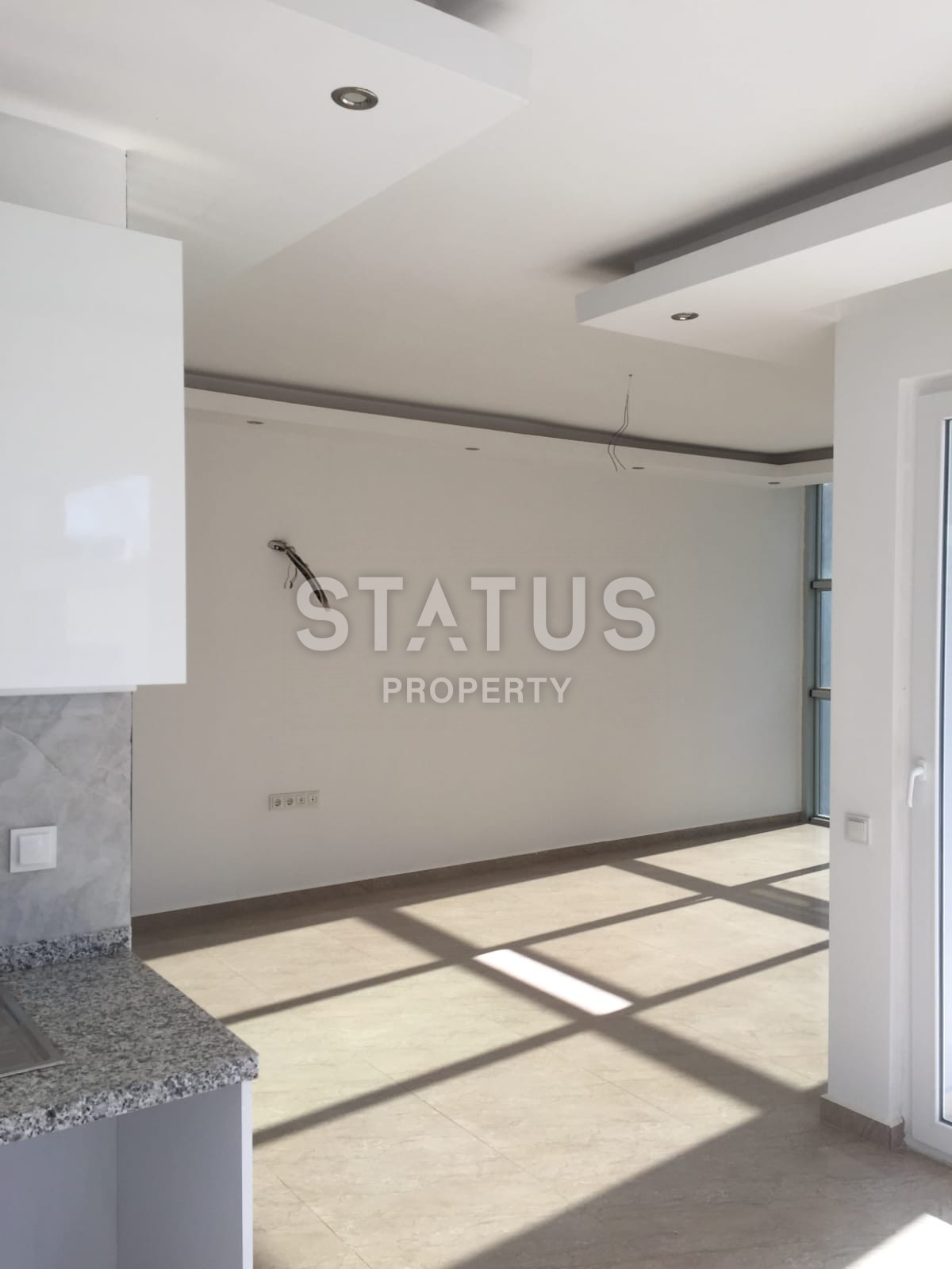 Светлый просторный дуплекс 3+1 в 200 метрах от моря в Махмутларе,170 м2. Отличная цена! фото 5