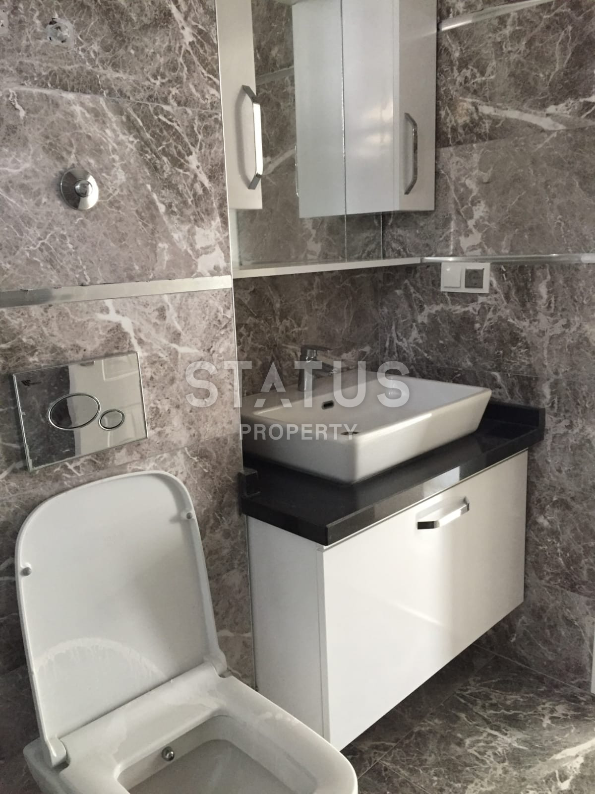 Светлый просторный дуплекс 3+1 в 200 метрах от моря в Махмутларе,170 м2. Отличная цена! фото 8