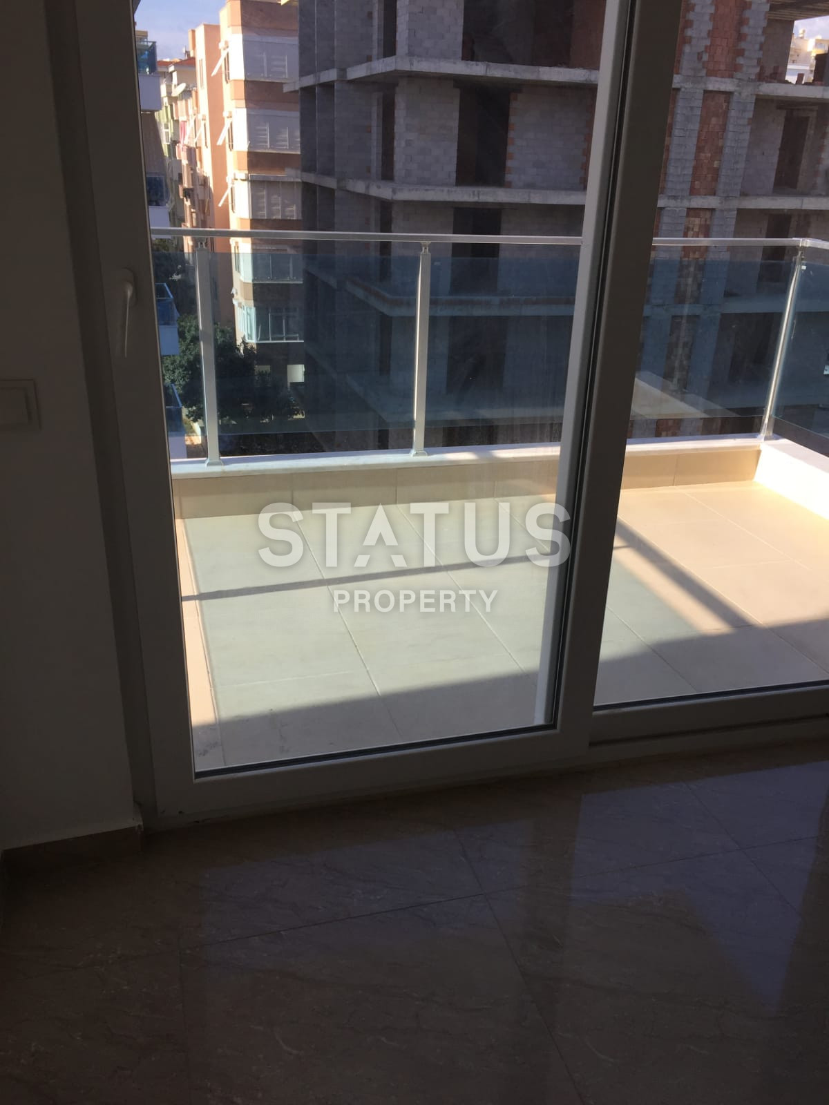 Светлый просторный дуплекс 3+1 в 200 метрах от моря в Махмутларе,170 м2. Отличная цена! фото 10