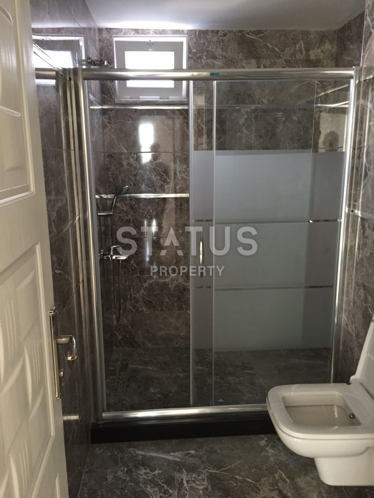 Светлый просторный дуплекс 3+1 в 200 метрах от моря в Махмутларе,170 м2. Отличная цена! фото 14