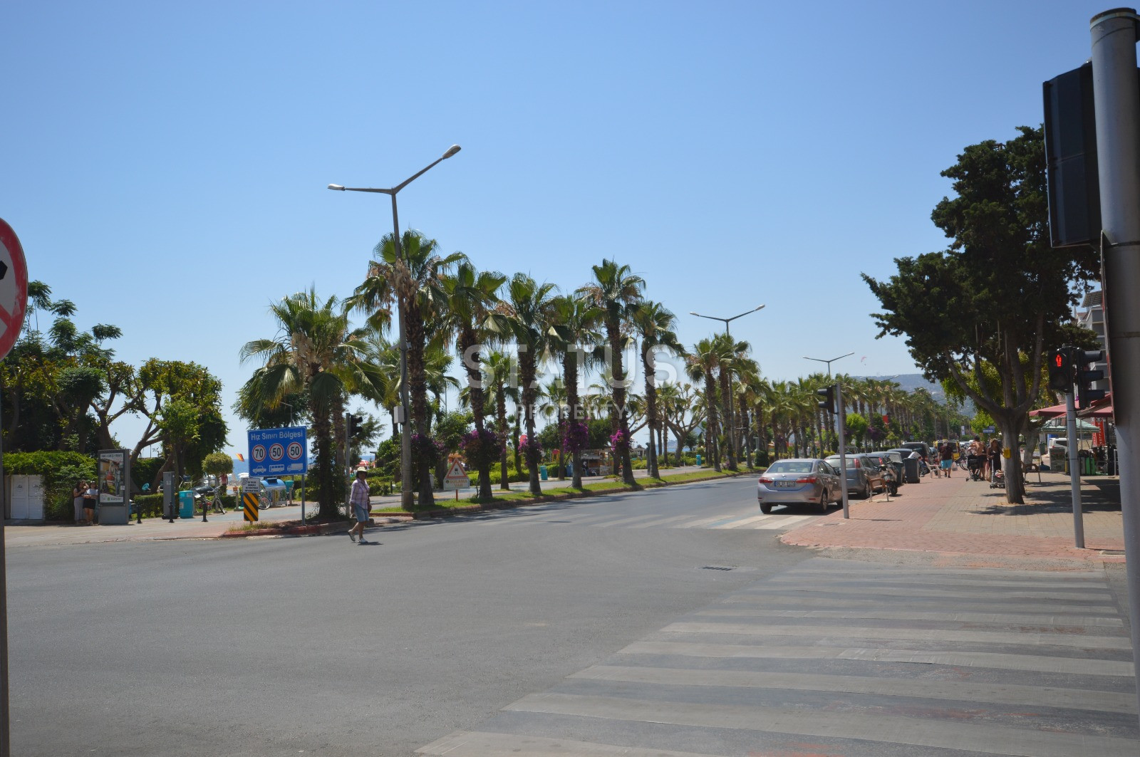 Three-room apartment with a unique location! Cleopatra beach and sea view. фото 18