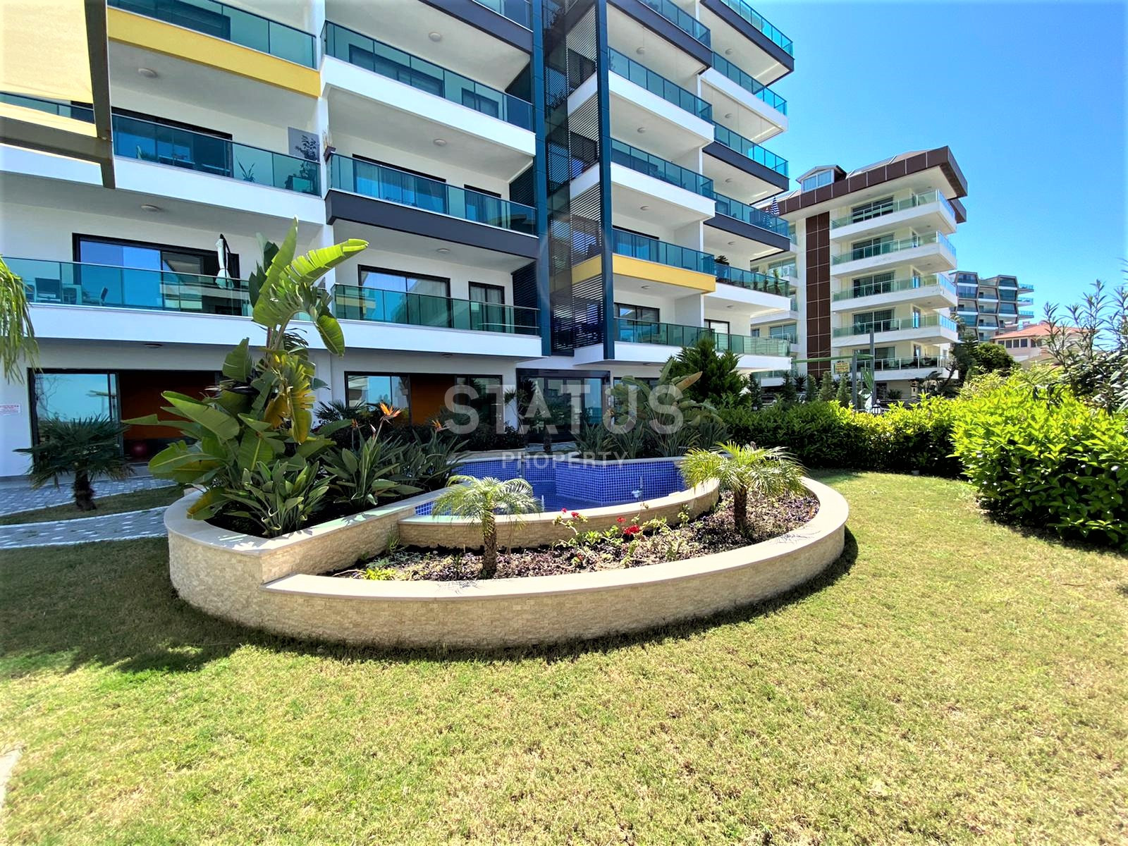 Two spacious apartments 1+1 on the first line in Kargicak, 75 sq.m. фото 13