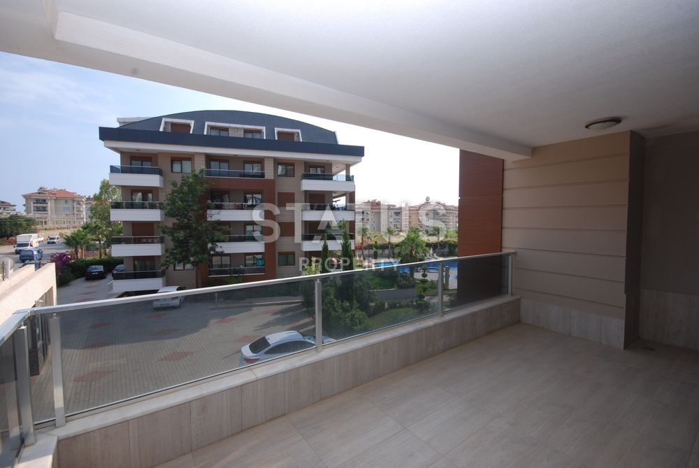 Новые трехкомнатные апартаменты в комплексе с собственной инфраструктурой, 100 кв. м. фото 24