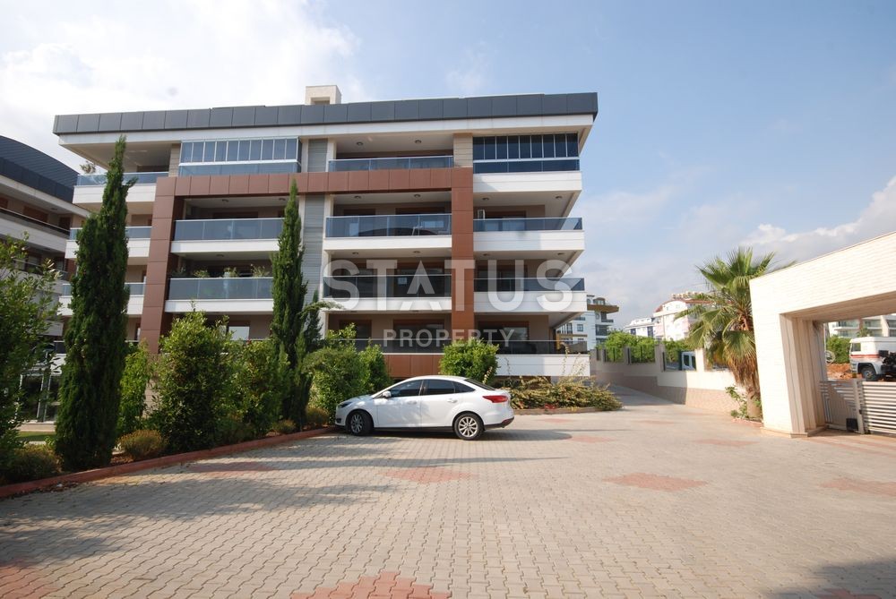 Новые трехкомнатные апартаменты в комплексе с собственной инфраструктурой, 100 кв. м. фото 35