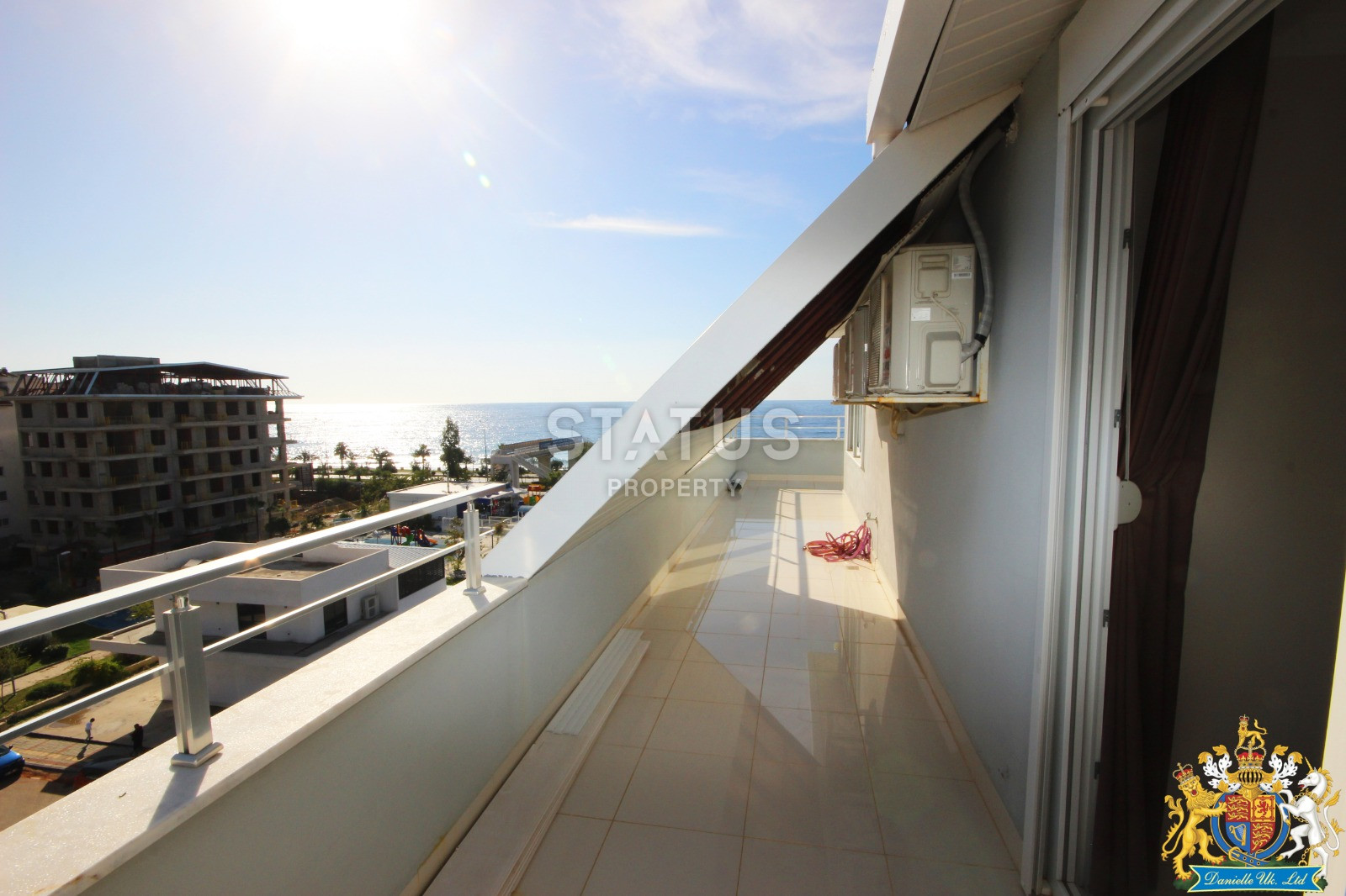 Comfortable apartment 4+1 overlooking the Mediterranean Sea in the Kestel area, 220 sq.m. фото 15