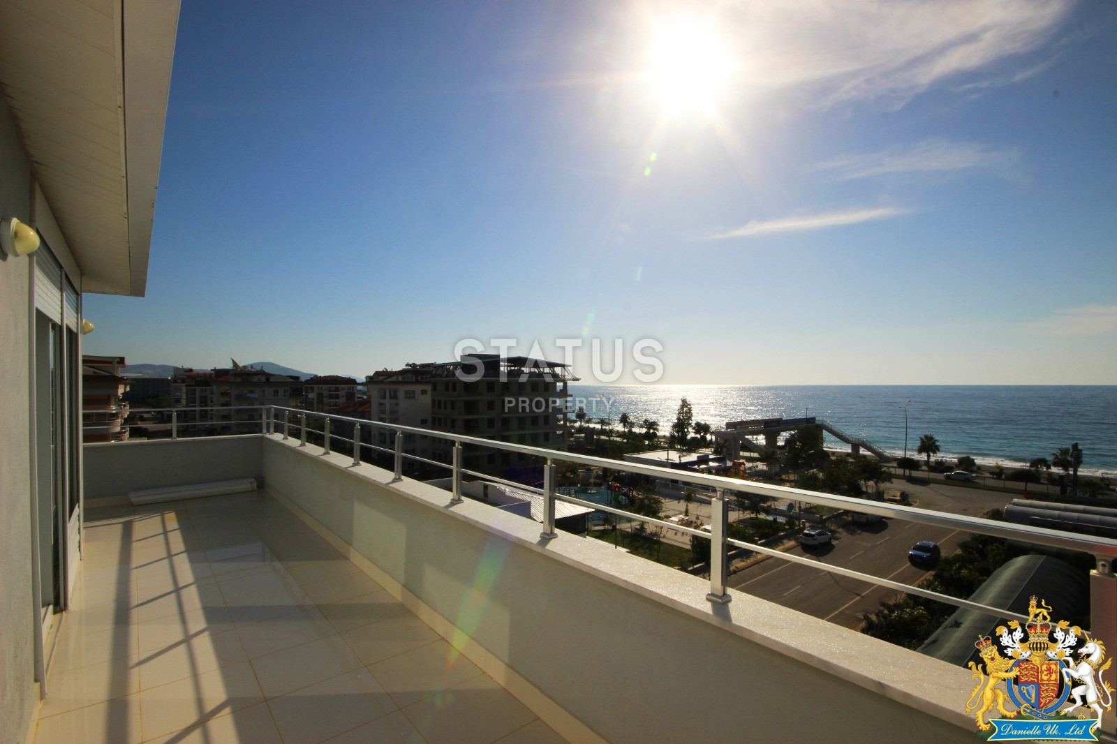 Comfortable apartment 4+1 overlooking the Mediterranean Sea in the Kestel area, 220 sq.m. фото 20