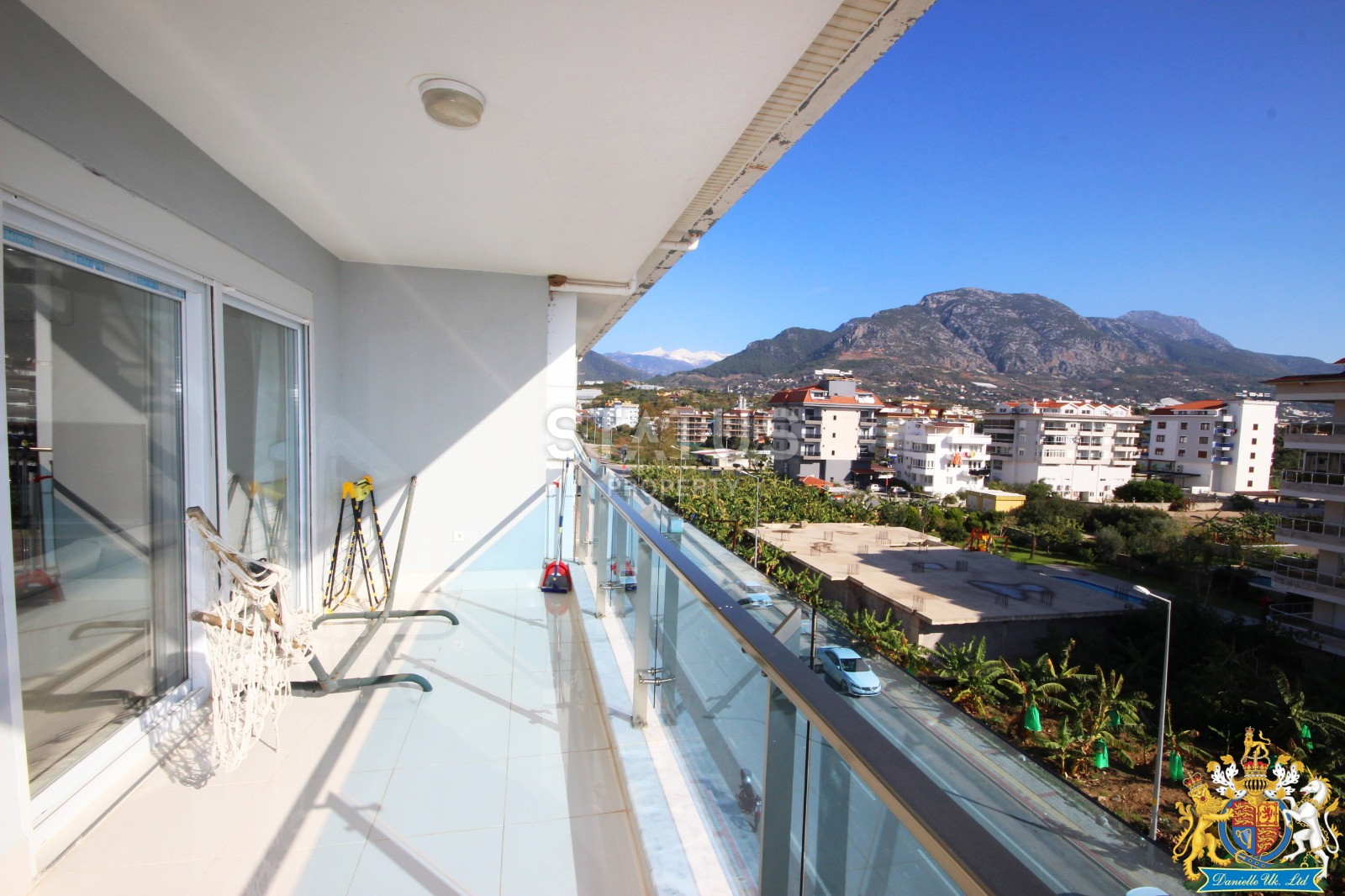 Comfortable apartment 4+1 overlooking the Mediterranean Sea in the Kestel area, 220 sq.m. фото 22