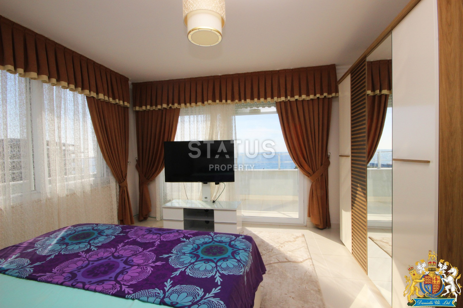 Comfortable apartment 4+1 overlooking the Mediterranean Sea in the Kestel area, 220 sq.m. фото 28