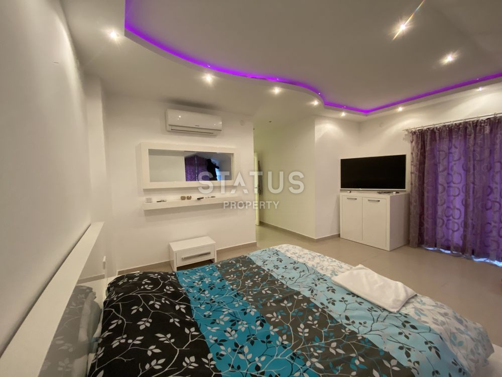 Apartment 4+1 in the center of Alanya, 200 sq.m. фото 17