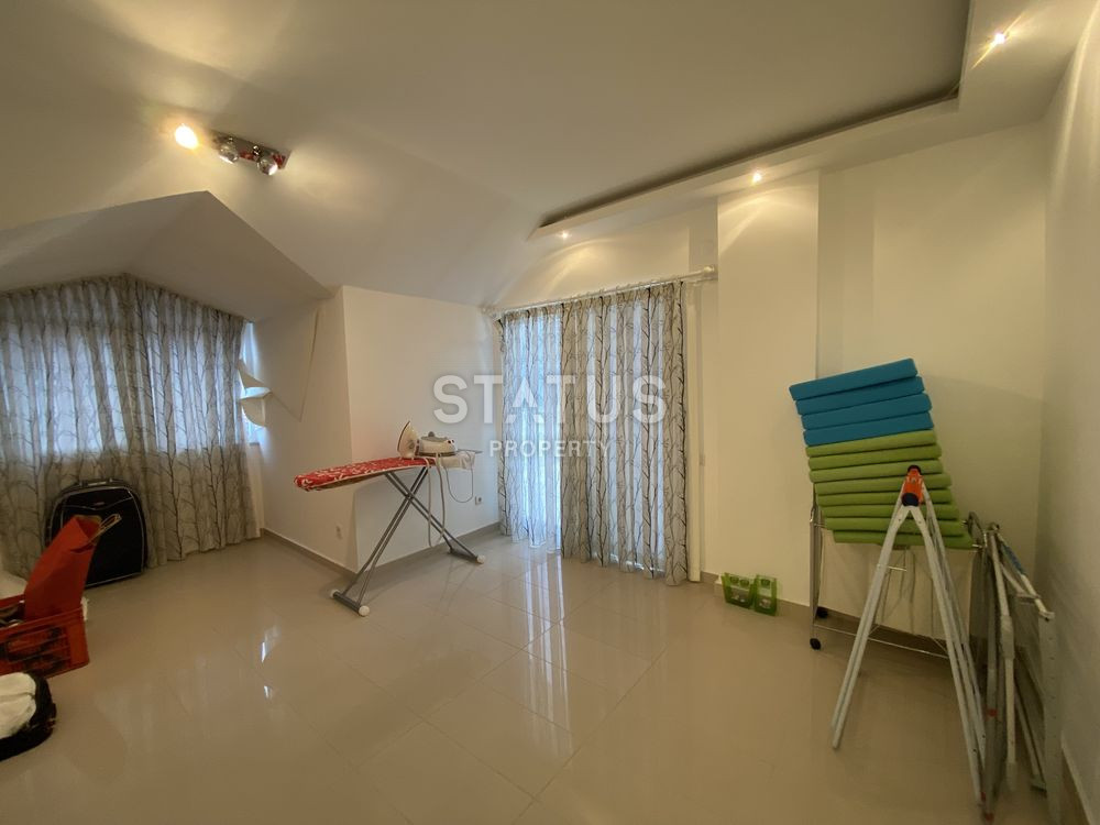 Apartment 4+1 in the center of Alanya, 200 sq.m. фото 18