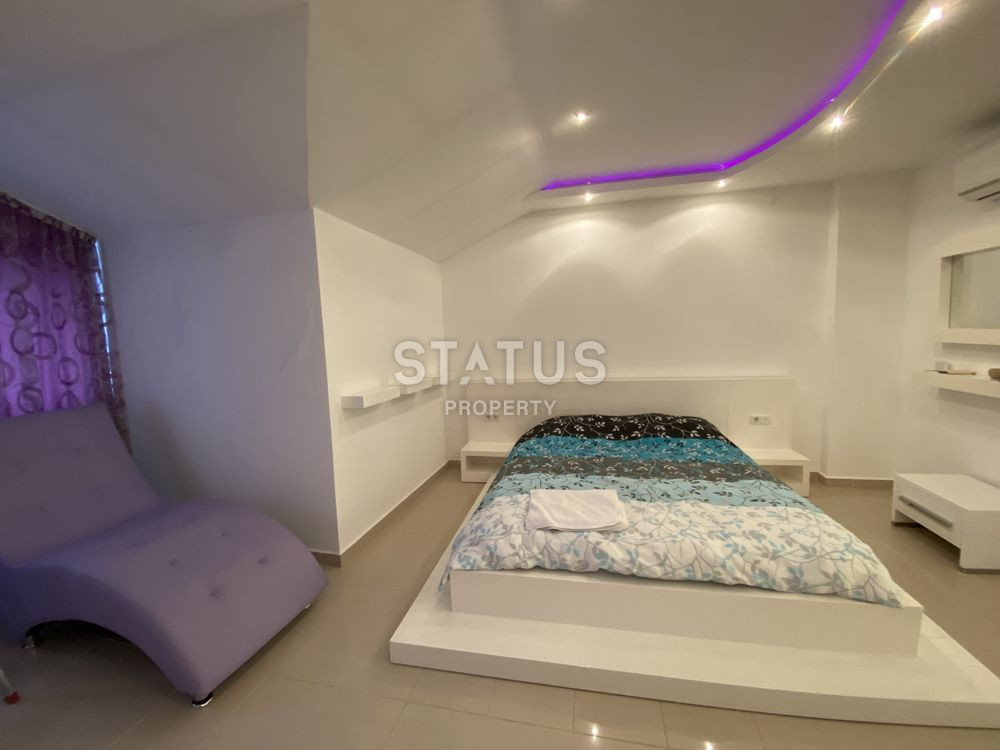Apartment 4+1 in the center of Alanya, 200 sq.m. фото 20