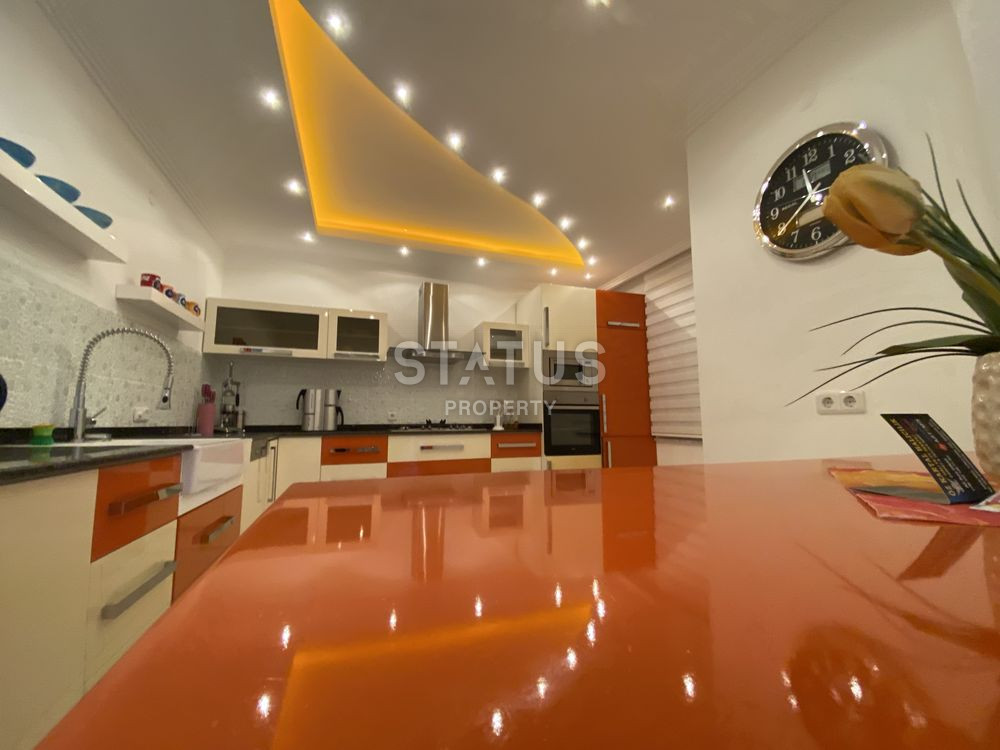 Apartment 4+1 in the center of Alanya, 200 sq.m. фото 51