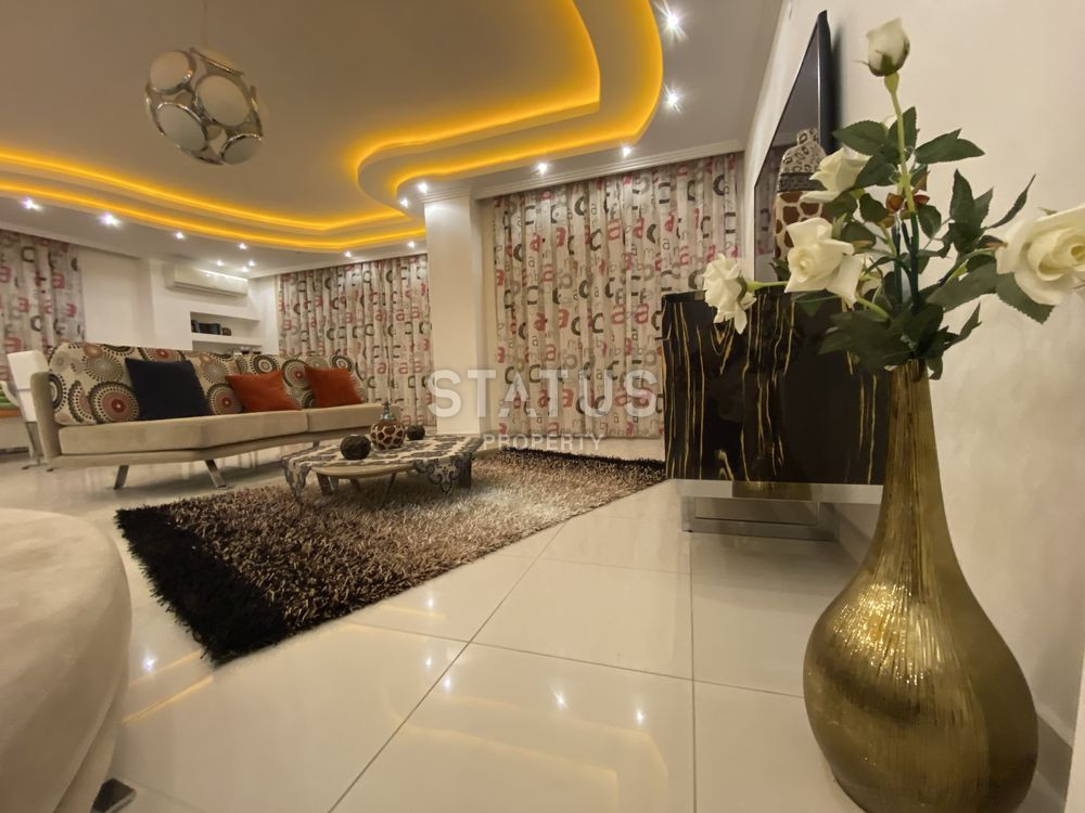 Apartment 4+1 in the center of Alanya, 200 sq.m. фото 57