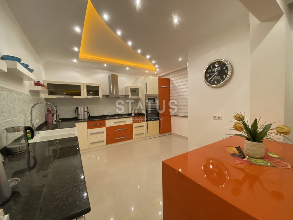 Apartment 4+1 in the center of Alanya, 200 sq.m. фото 69