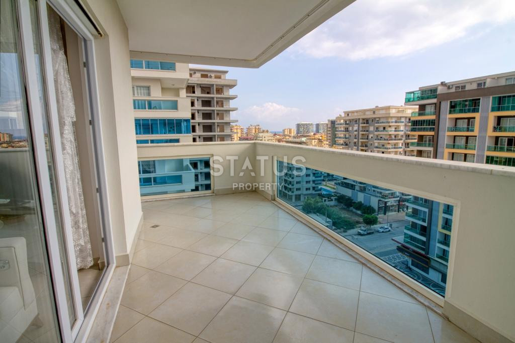 Three-room apartment with furniture in an excellent complex, 125 m2 фото 18