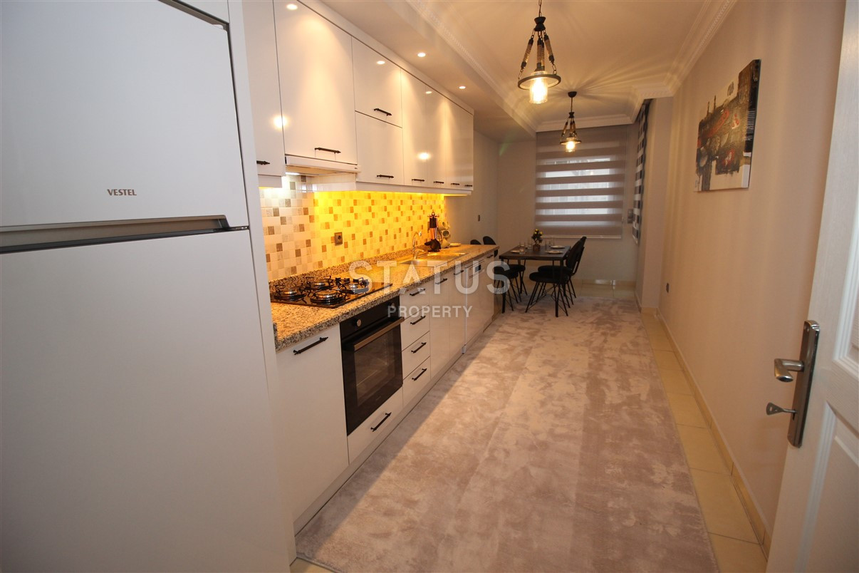 Furnished apartment 3+1 three minutes from the sea, 150 m2. Mahmutlar, Alanya. фото 12