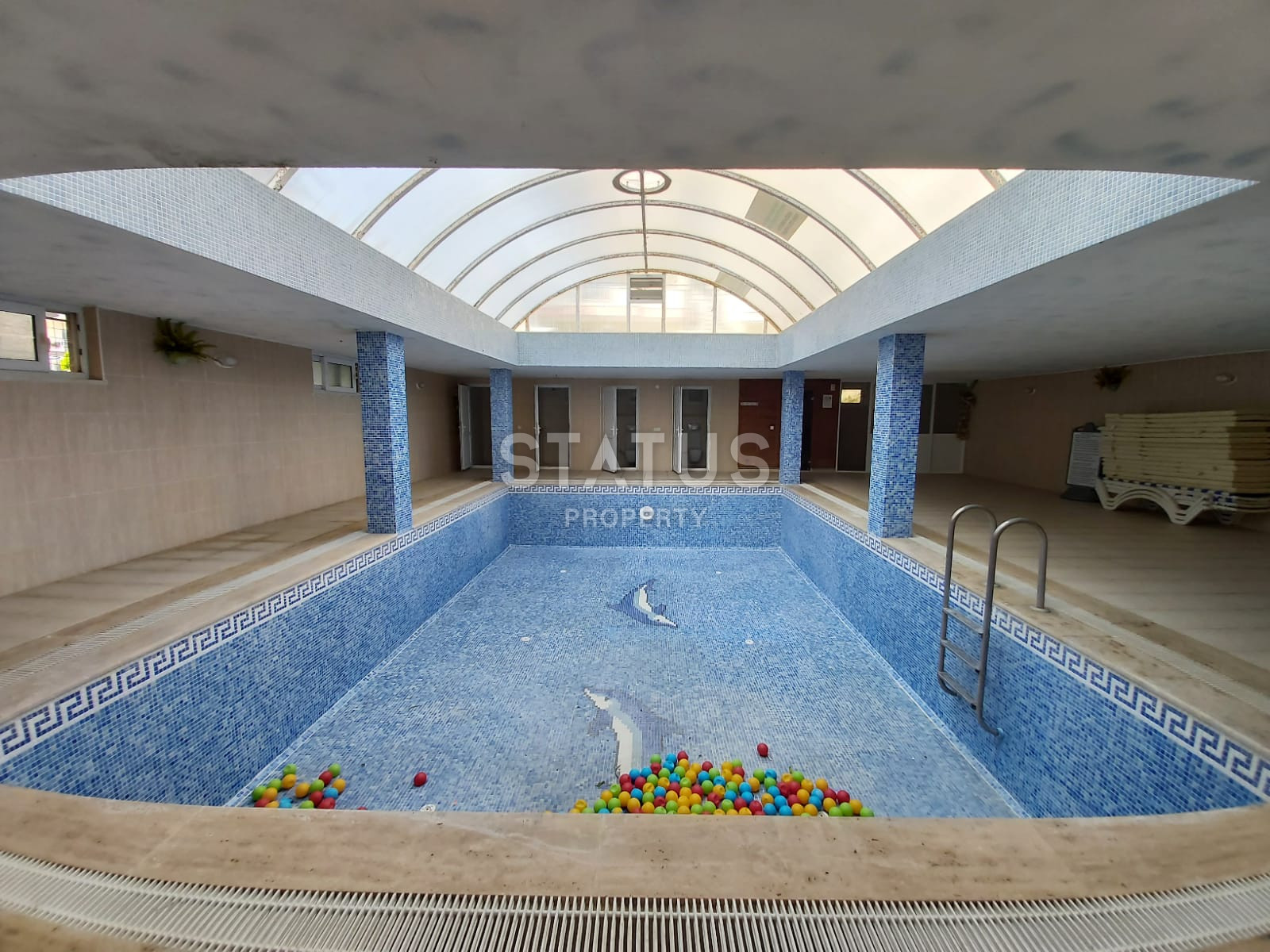 Spacious 2+1 in a popular complex in the center of Mahmutlar, 120m2 фото 8